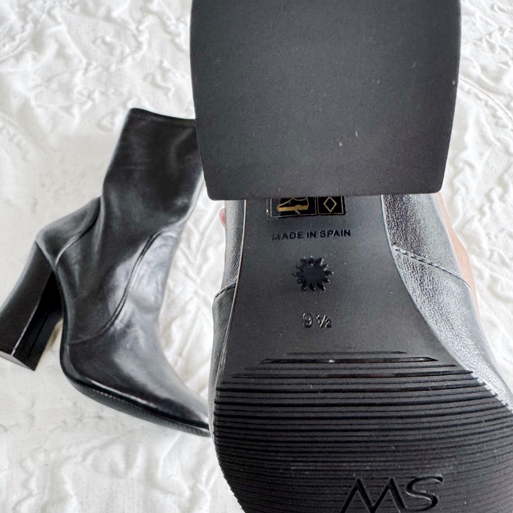 Stuart Weitzman Curve Block Leather 100 Booties S… - image 6